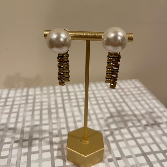 Earrings - Picture 3 of 3